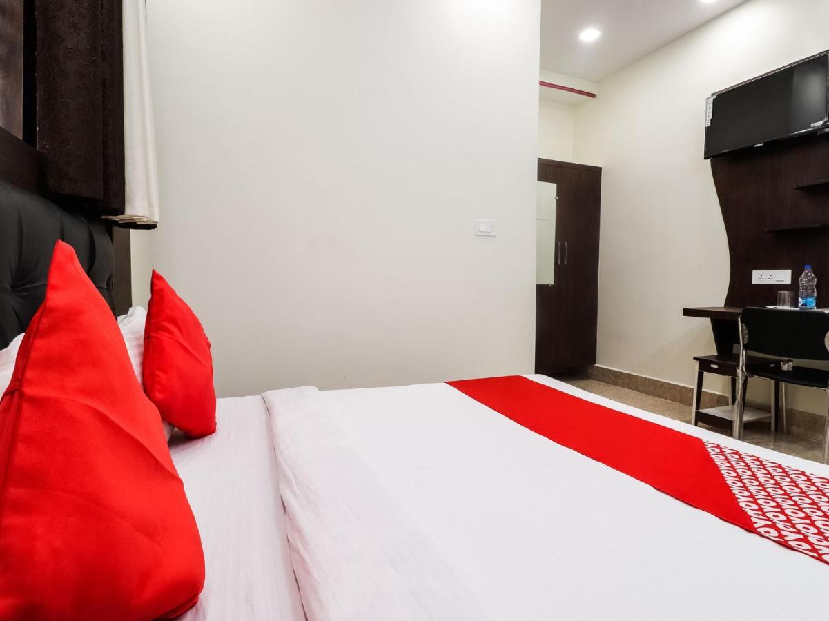 Oyo 73844 Delight Residency 3*